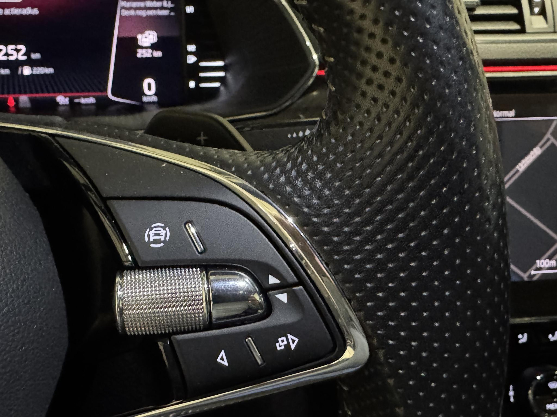 Škoda Superb Combi 1.4 TSI iV Sportline Business KGH41S