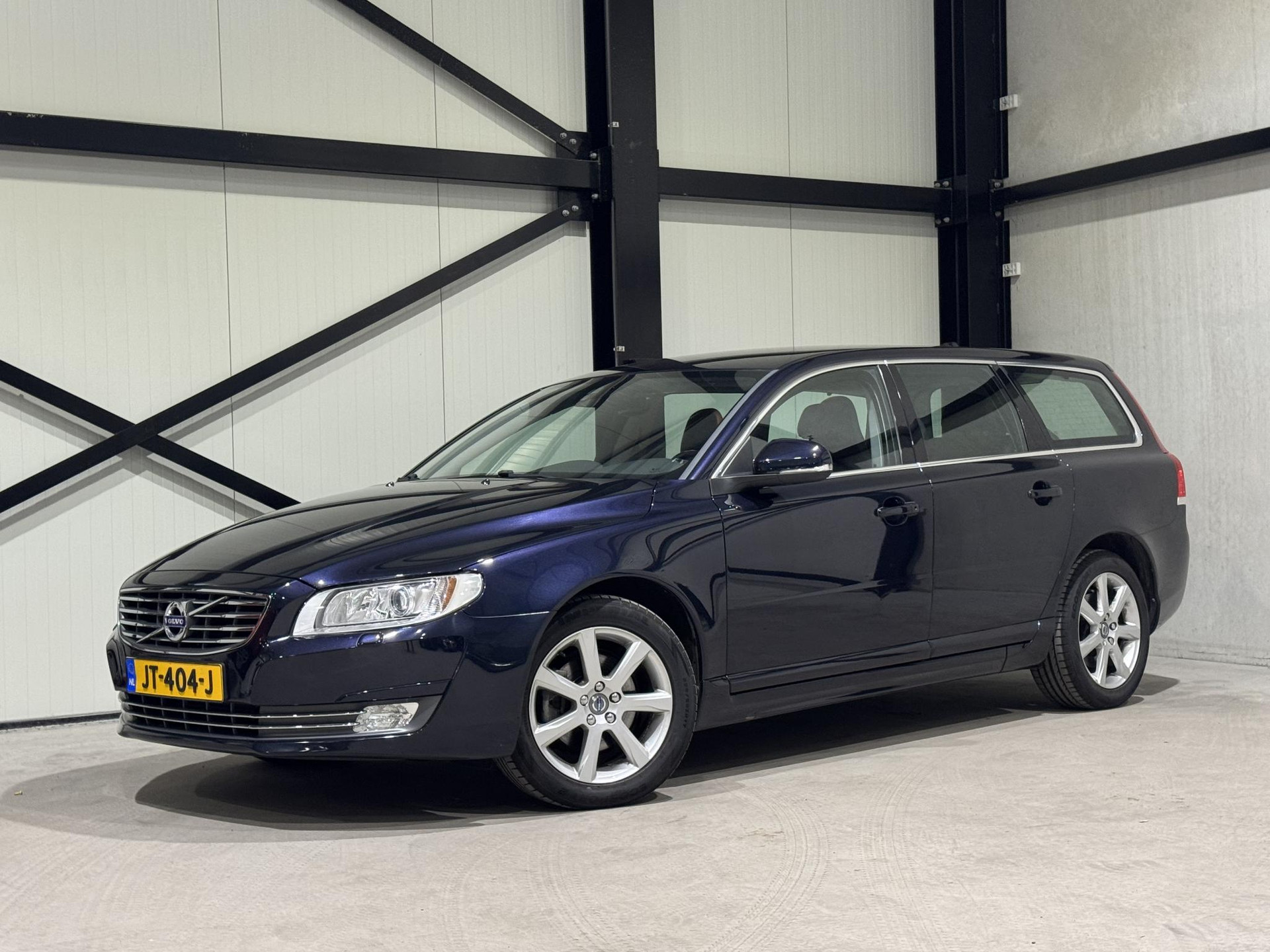 Volvo V70 2.0 T4 Polar JT404J