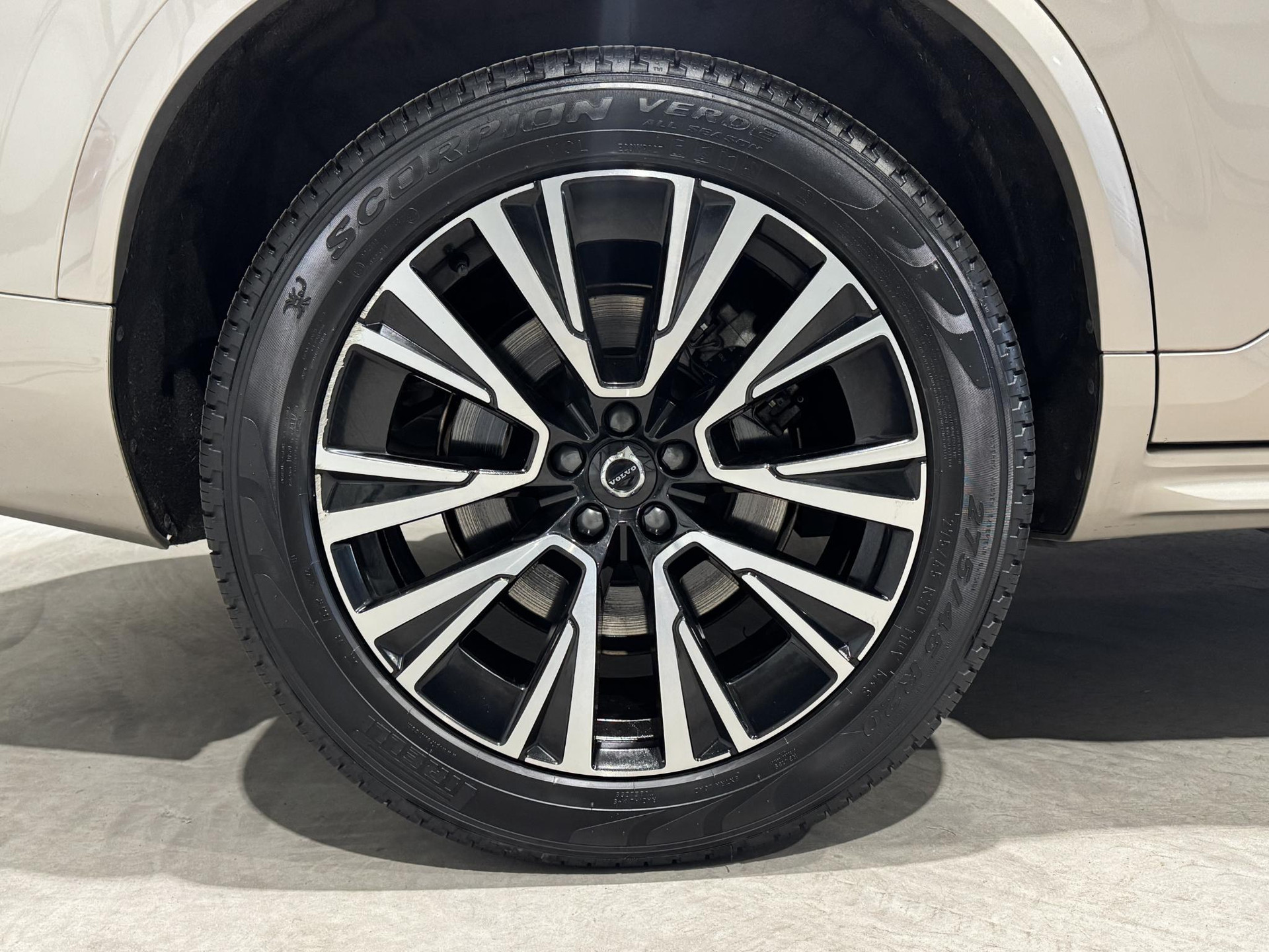 Volvo XC90 2.0 T8 Recharge AWD CORE KHS85N
