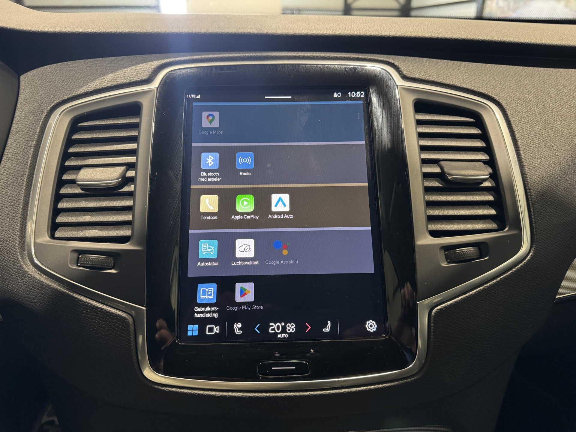 Volvo XC90 2.0 T8 Recharge AWD CORE KHS85N