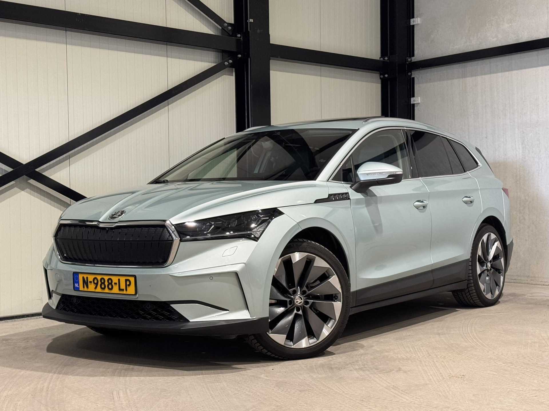 Škoda Enyaq iV 80 N988LP