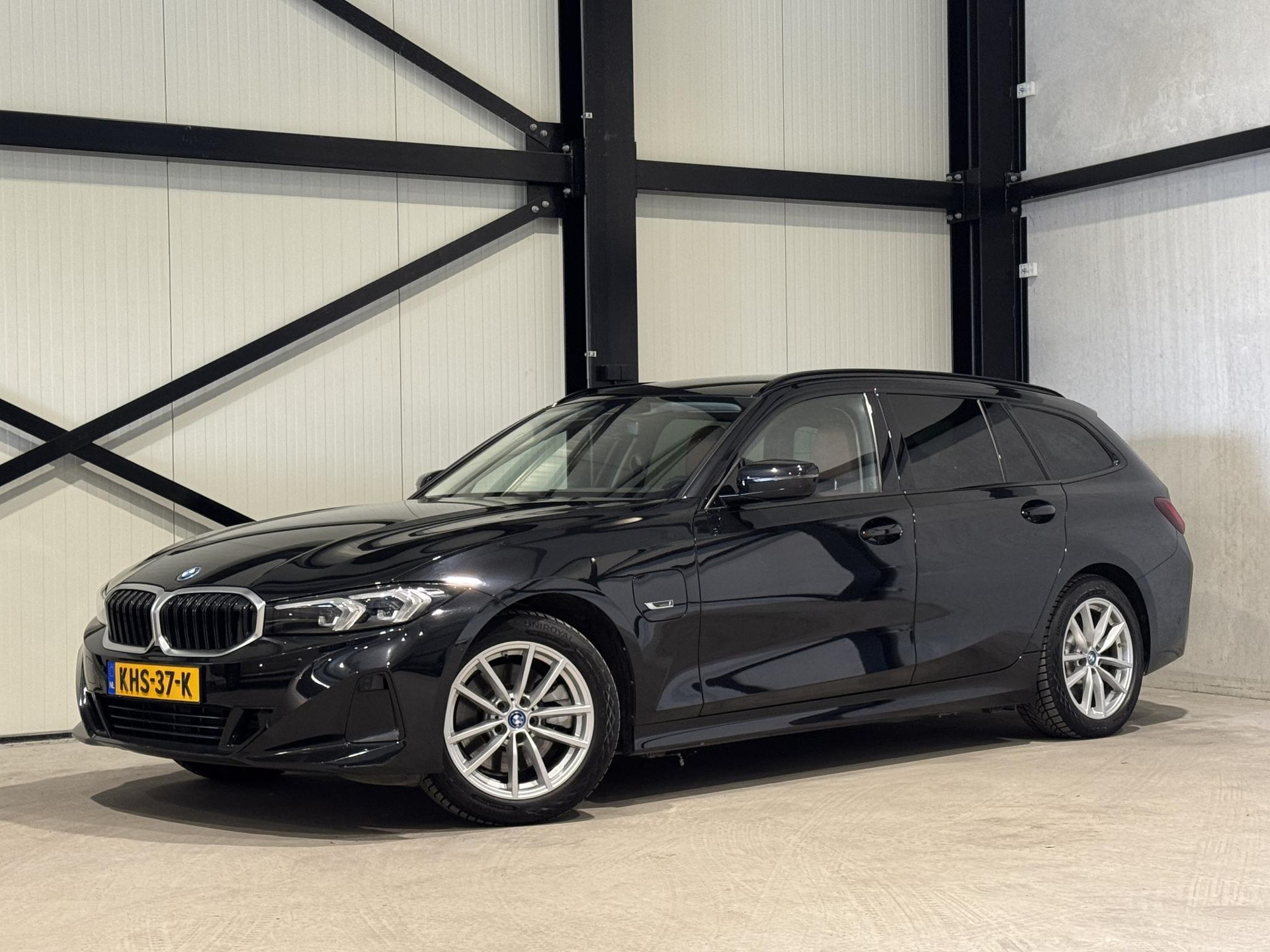 BMW 3 Serie Touring 320e KHS37K