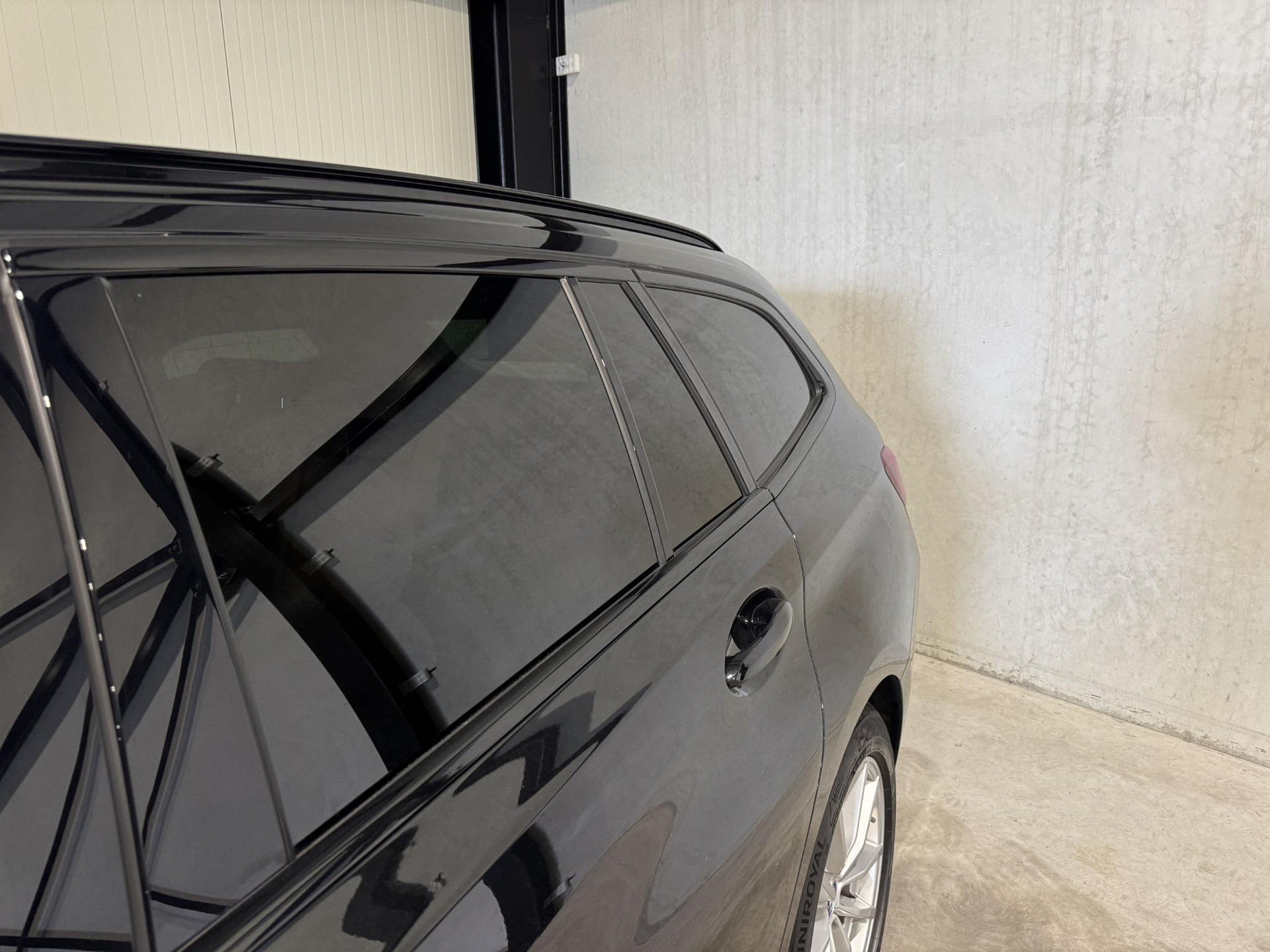 BMW 3 Serie Touring 320e KHS37K