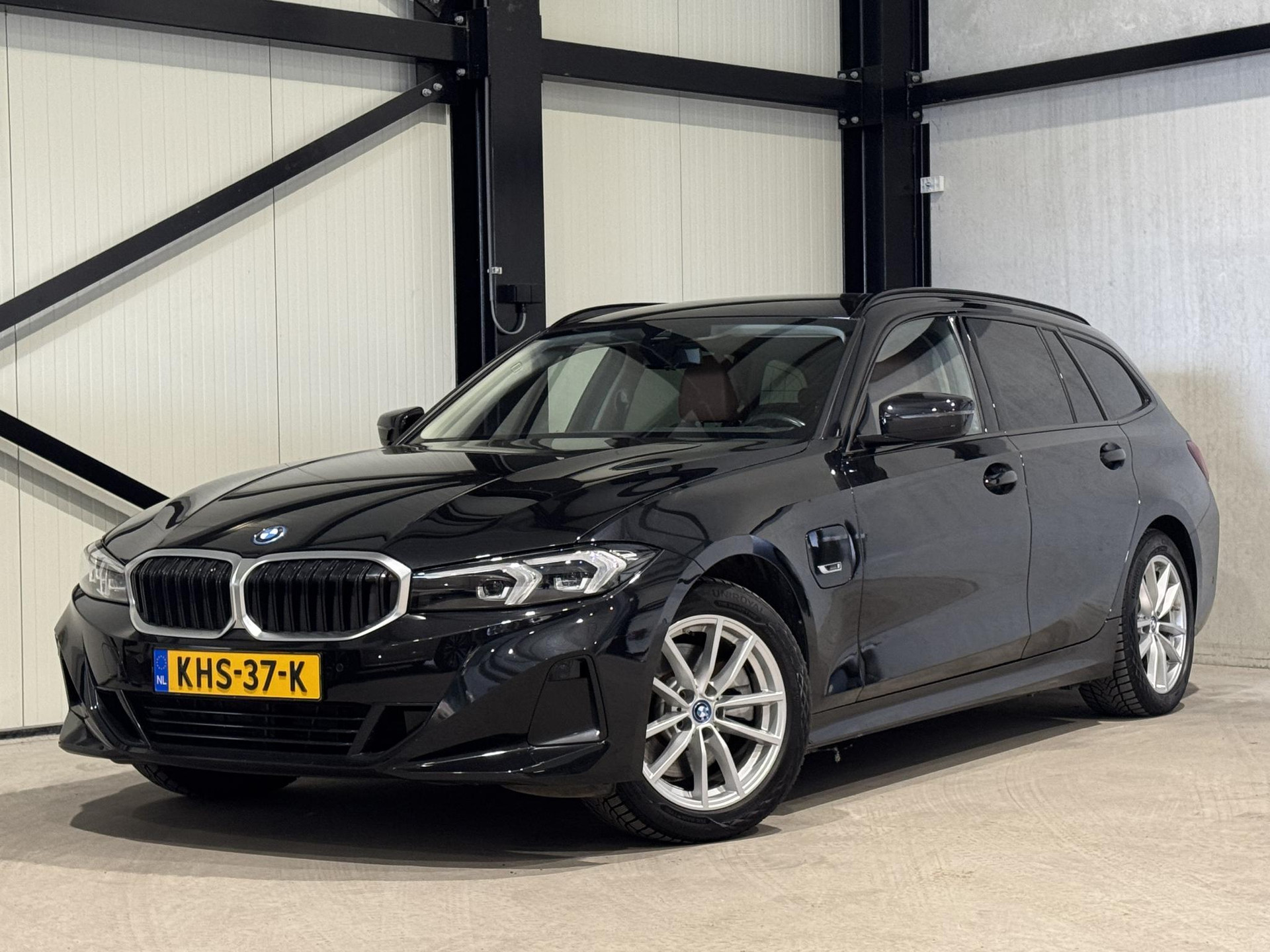 BMW 3 Serie Touring 320e KHS37K