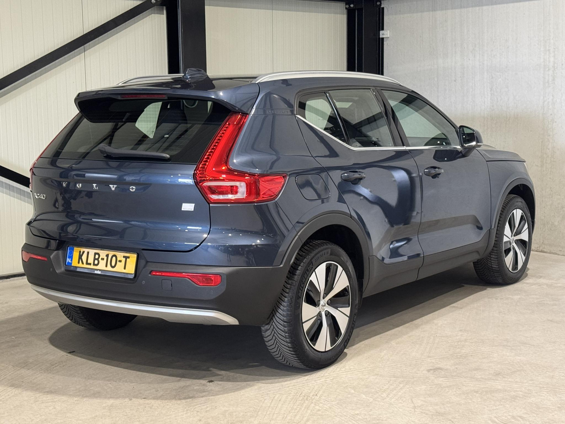 Volvo XC40 1.5 T4 Recharge Inscription Expression KLB10T