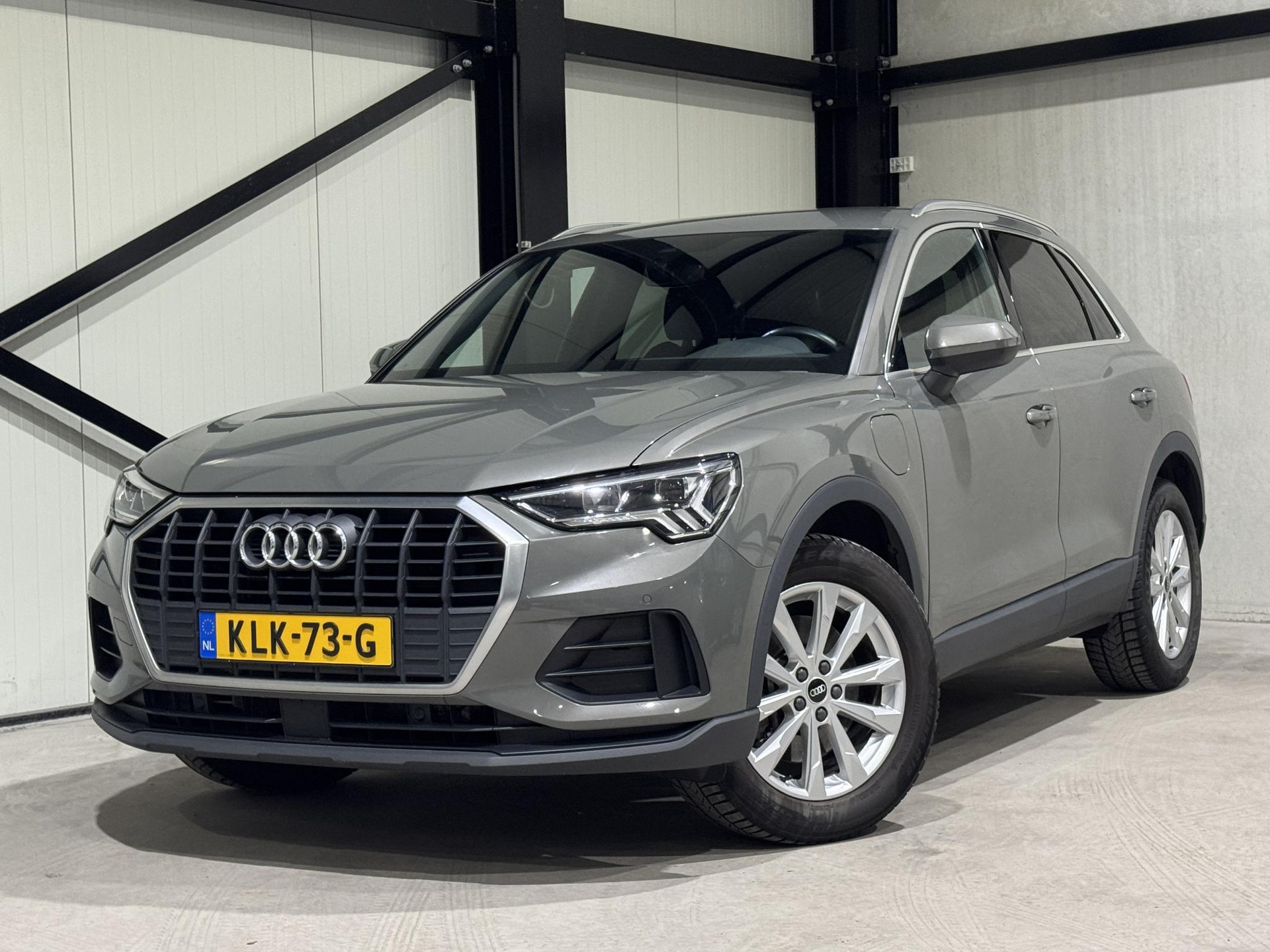 Audi Q3 45 TFSI e S-Line KLK73G