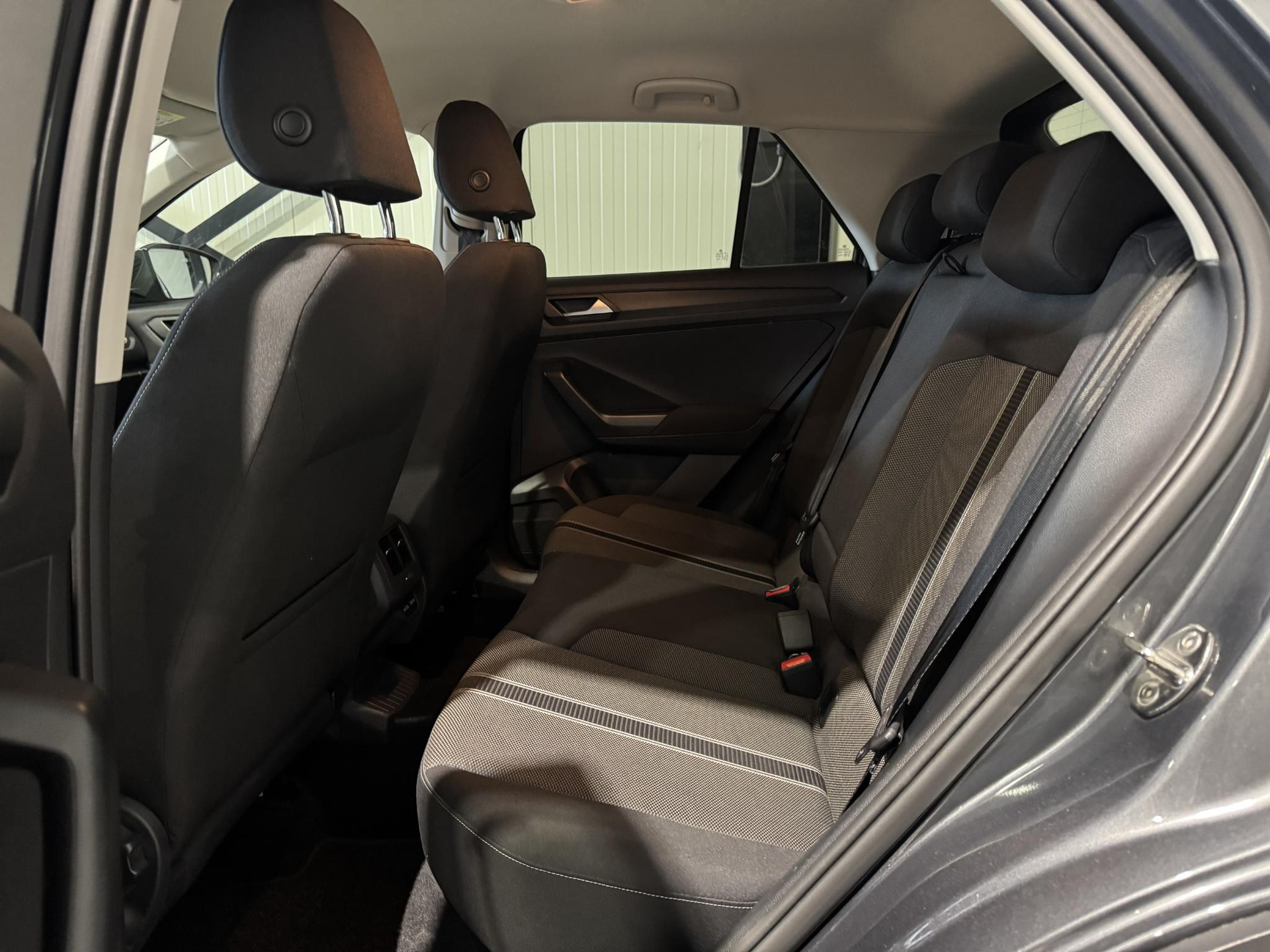 Volkswagen T-Roc 1.0 TSI Style Business J650TV