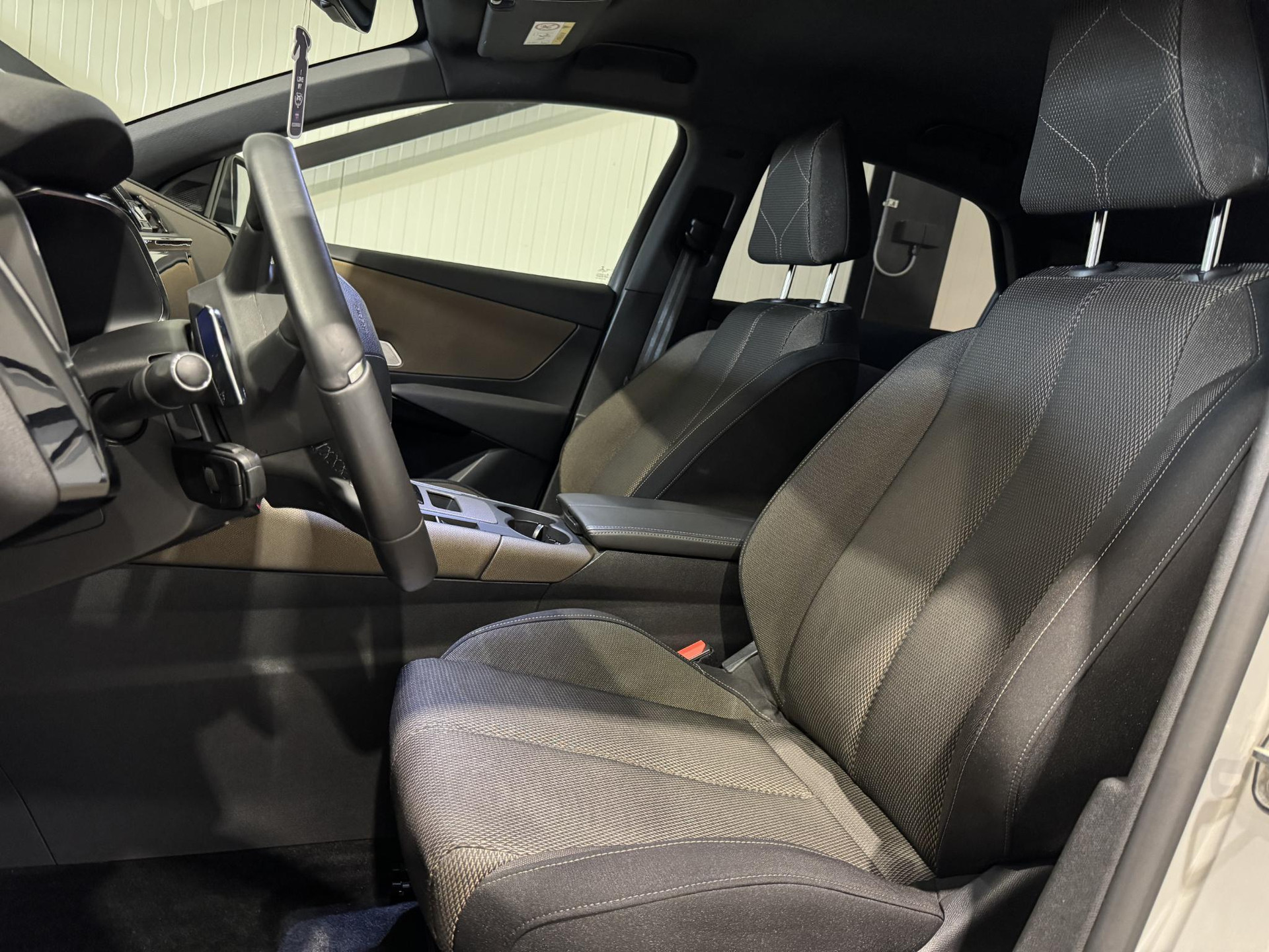 DS 7 Crossback E-Tense Bastille+ KLS16X