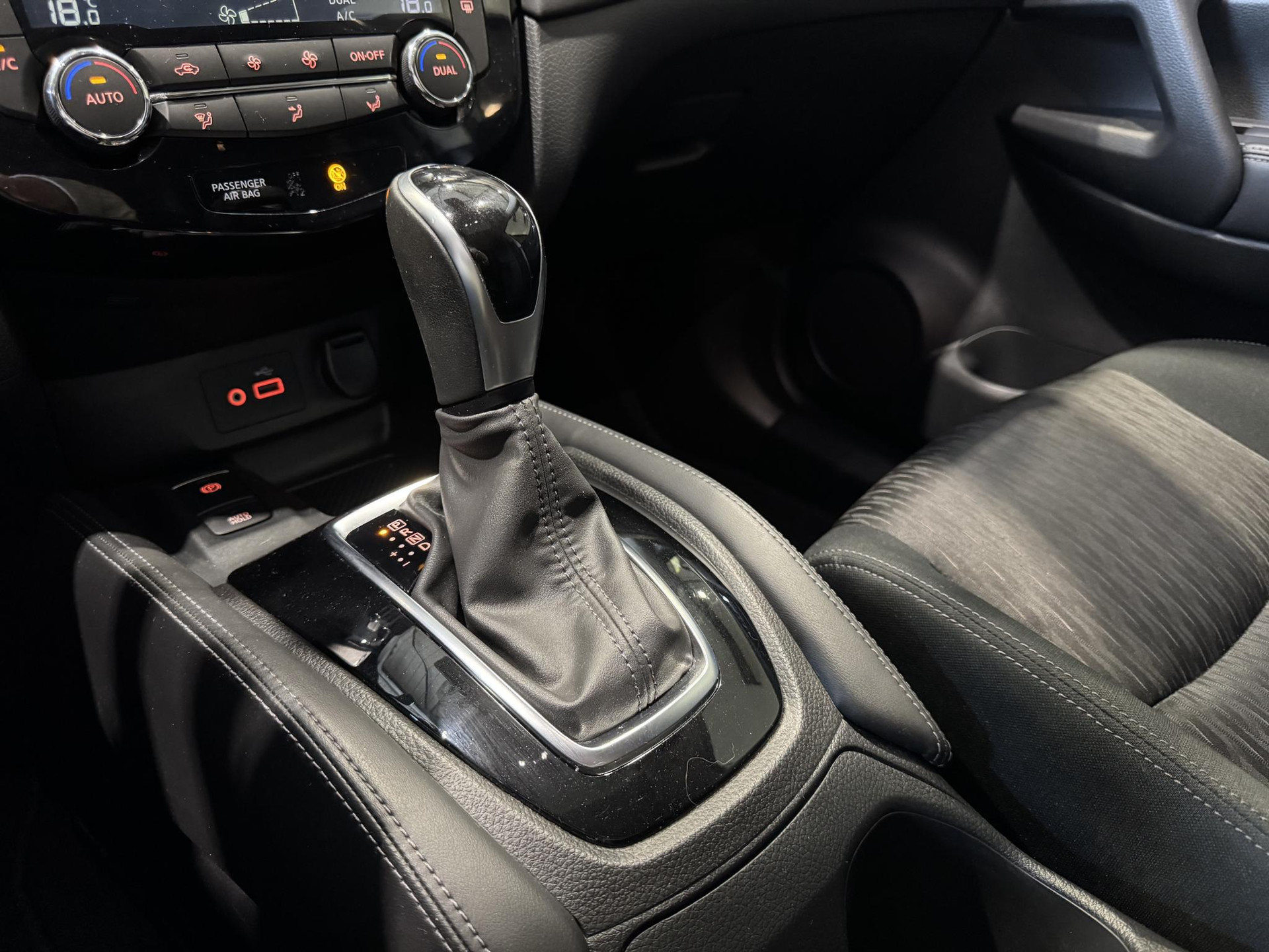 Nissan X-Trail 1.3 DIG-T Business Edition GXR57R