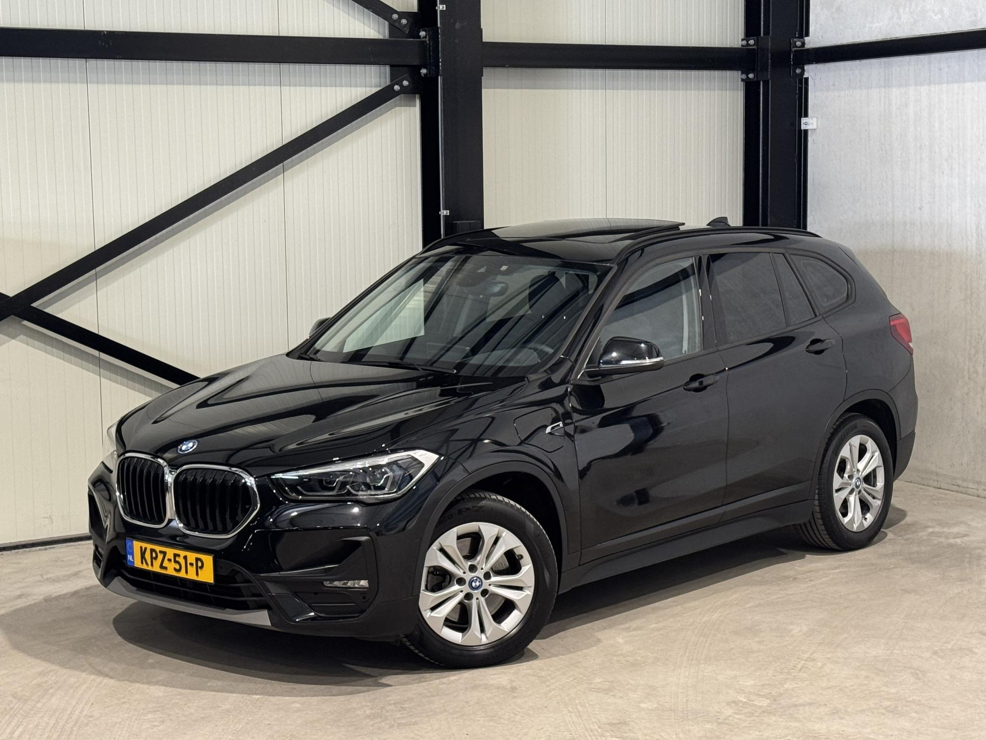 BMW X1 xDrive25e Business KPZ51P