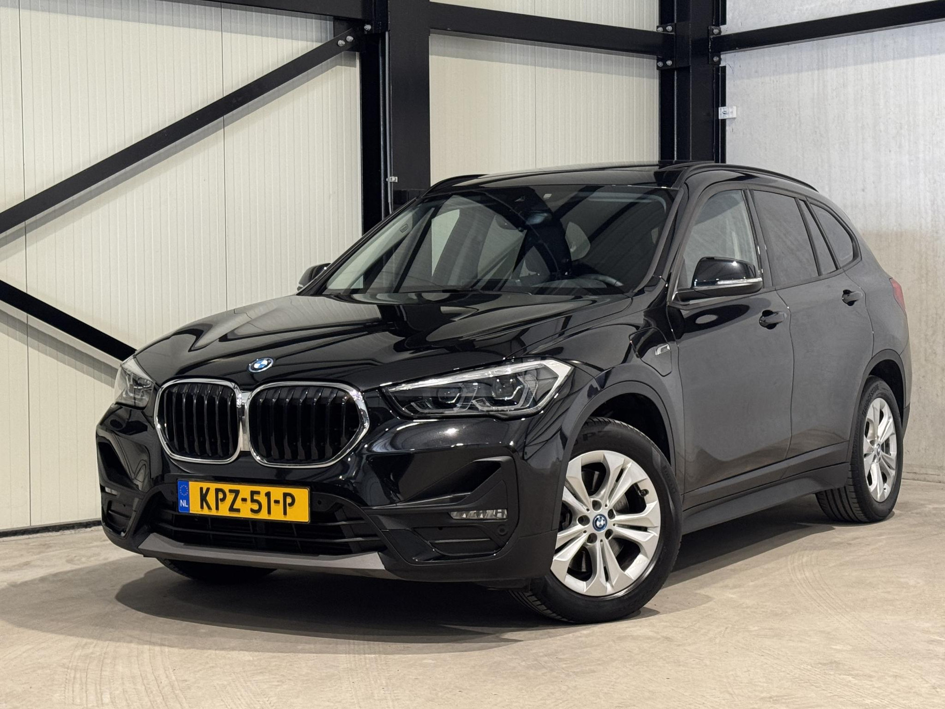 BMW X1 xDrive25e Business KPZ51P