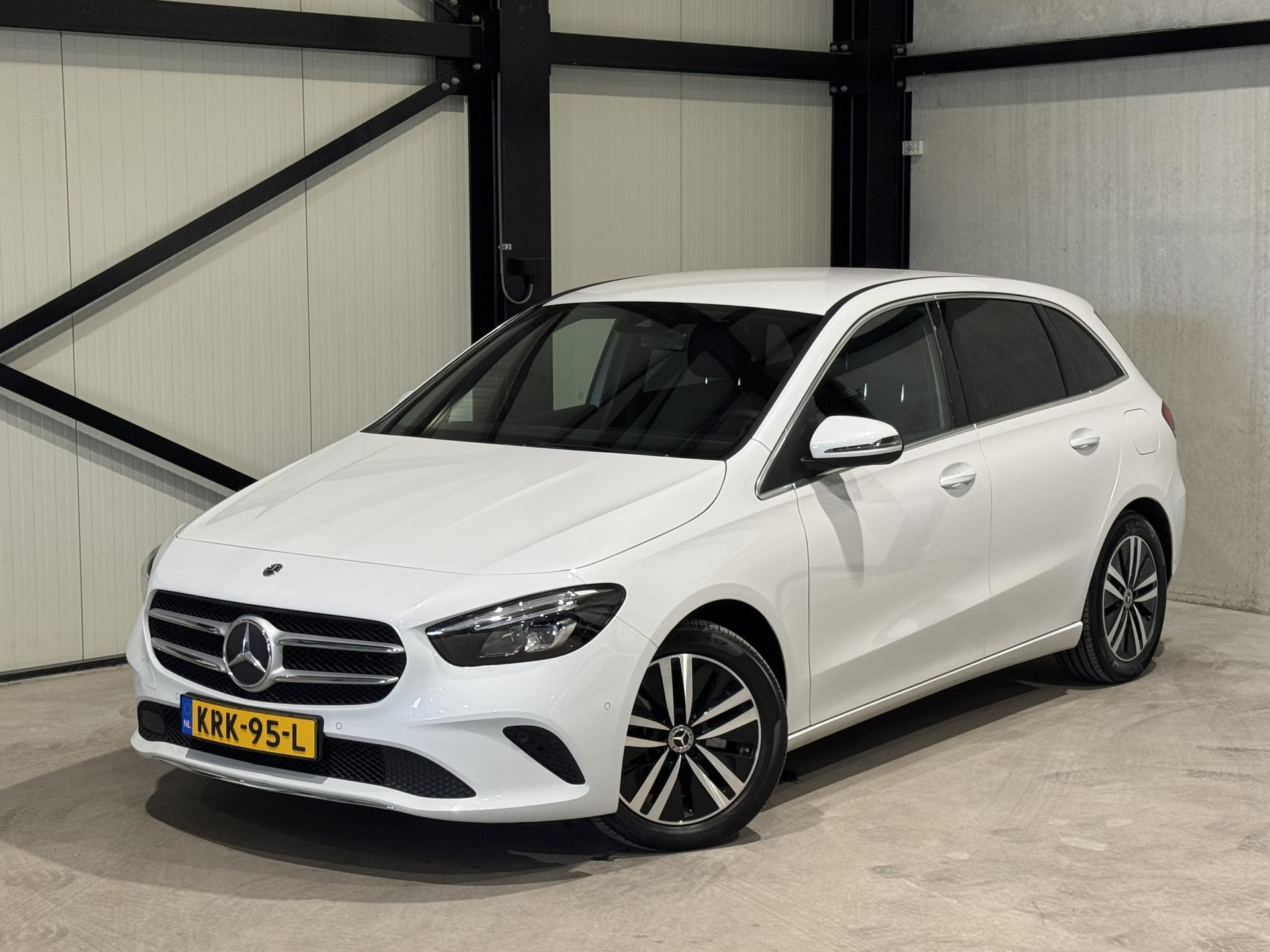Mercedes-Benz B-Klasse 250 e KRK95L