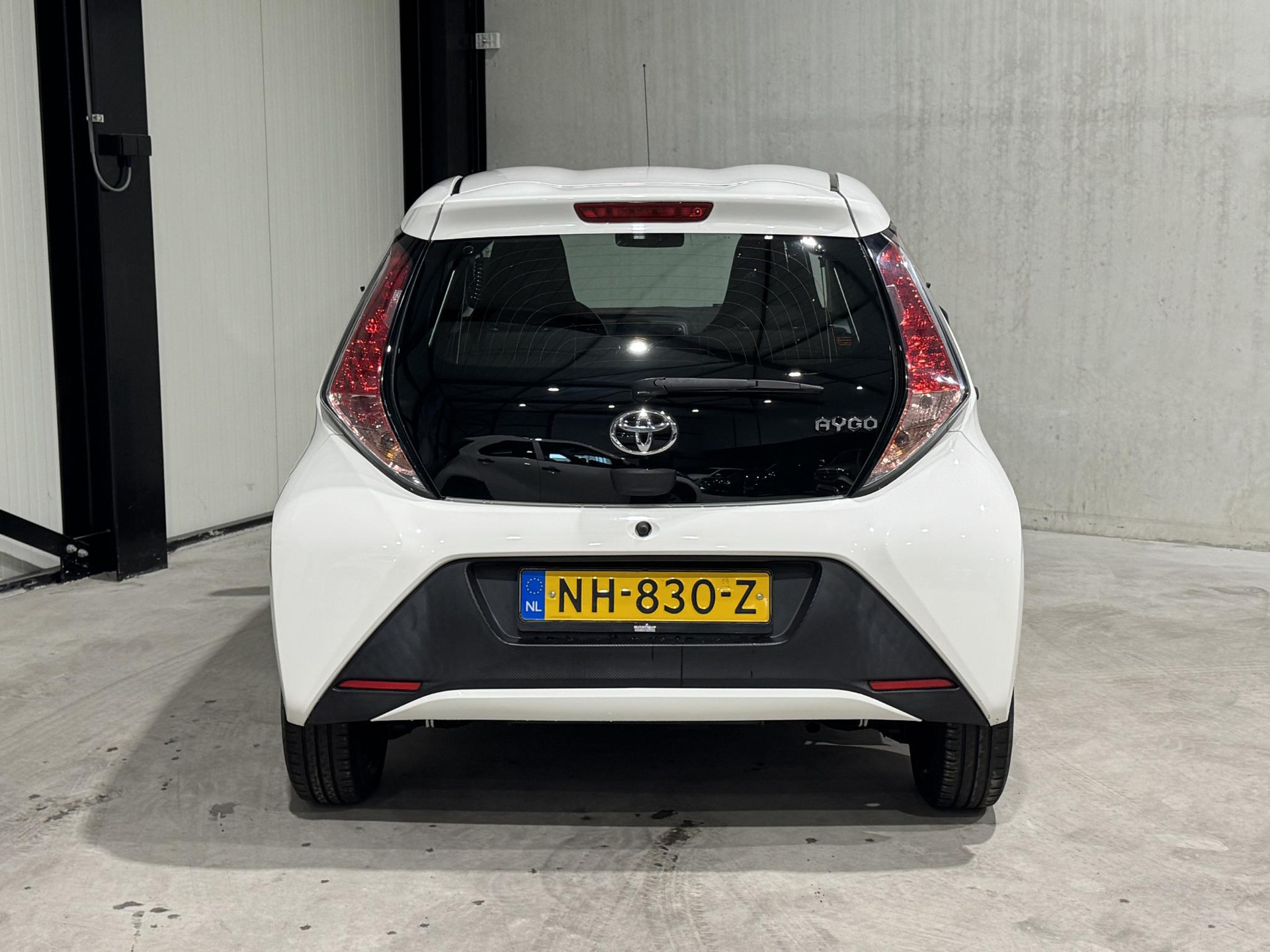 Toyota Aygo 1.0 VVT-i x-now NH830Z