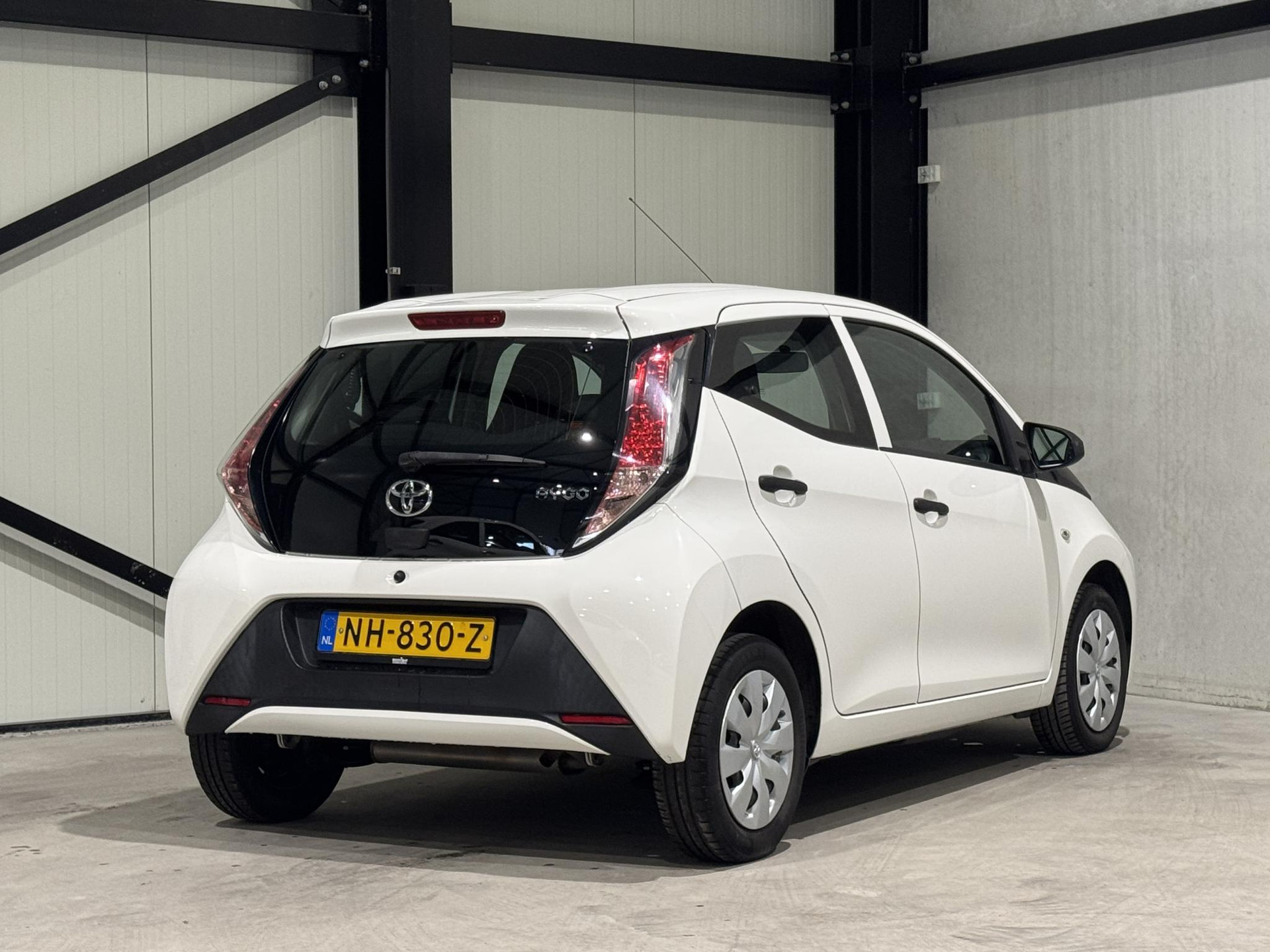 Toyota Aygo 1.0 VVT-i x-now NH830Z