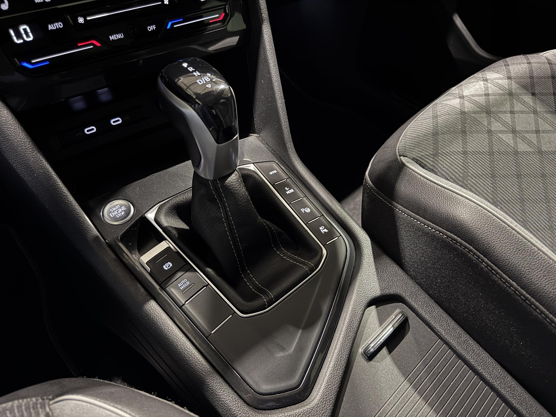 Volkswagen Tiguan 1.4 TSI eHybrid R-Line KZF90G