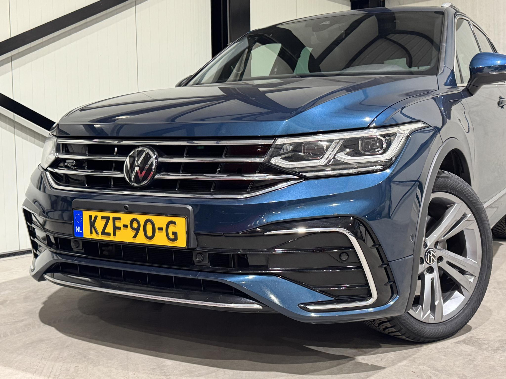 Volkswagen Tiguan 1.4 TSI eHybrid R-Line KZF90G