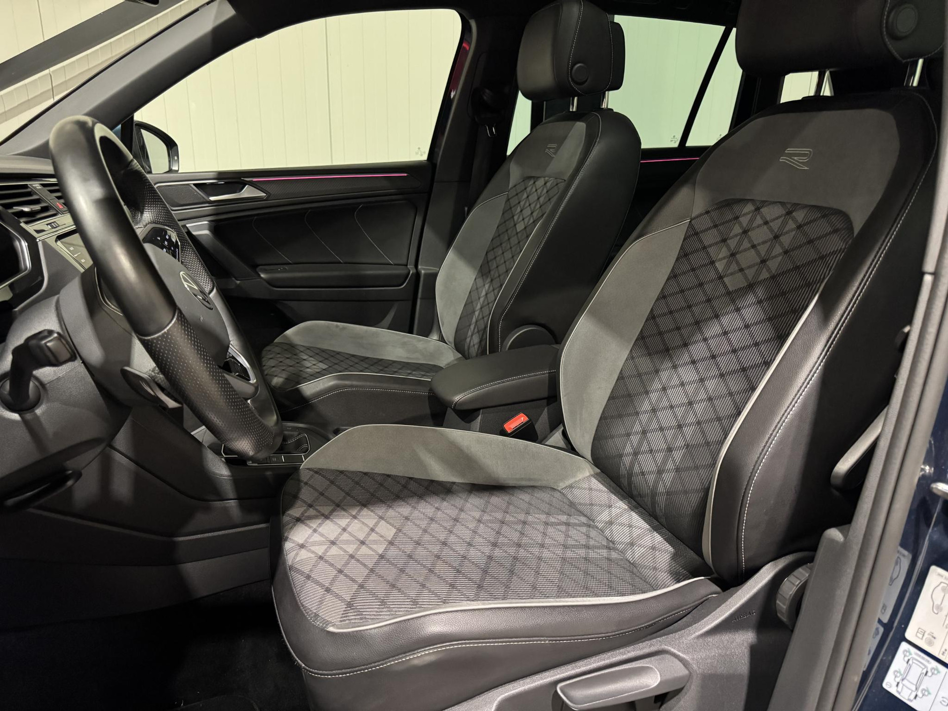 Volkswagen Tiguan 1.4 TSI eHybrid R-Line KZF90G