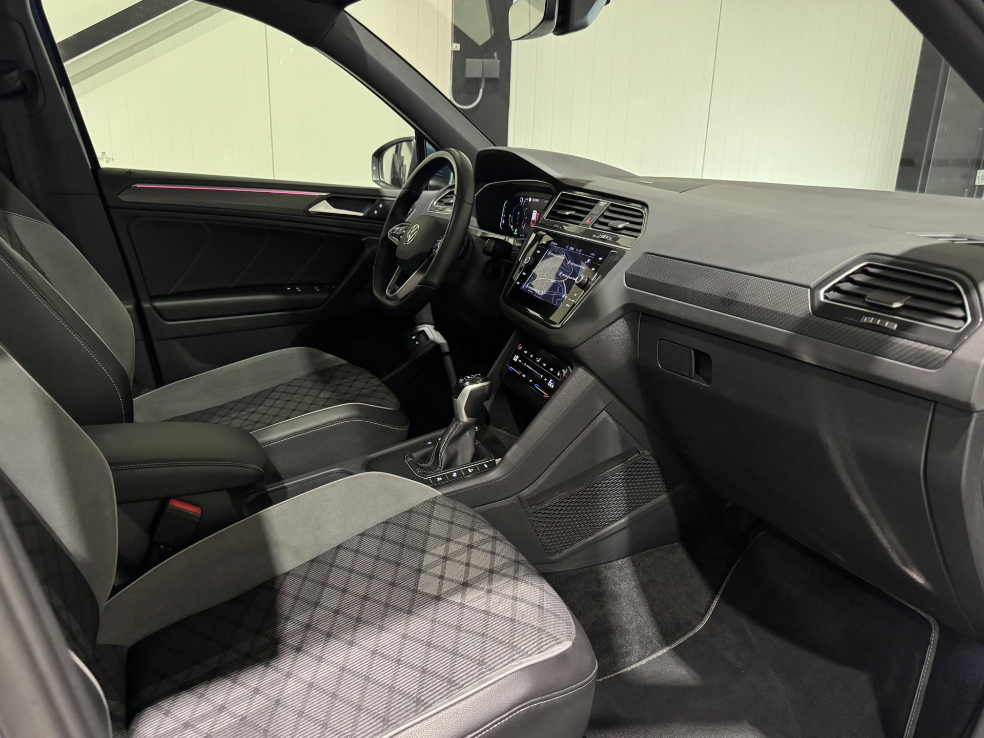 Volkswagen Tiguan 1.4 TSI eHybrid R-Line KZF90G