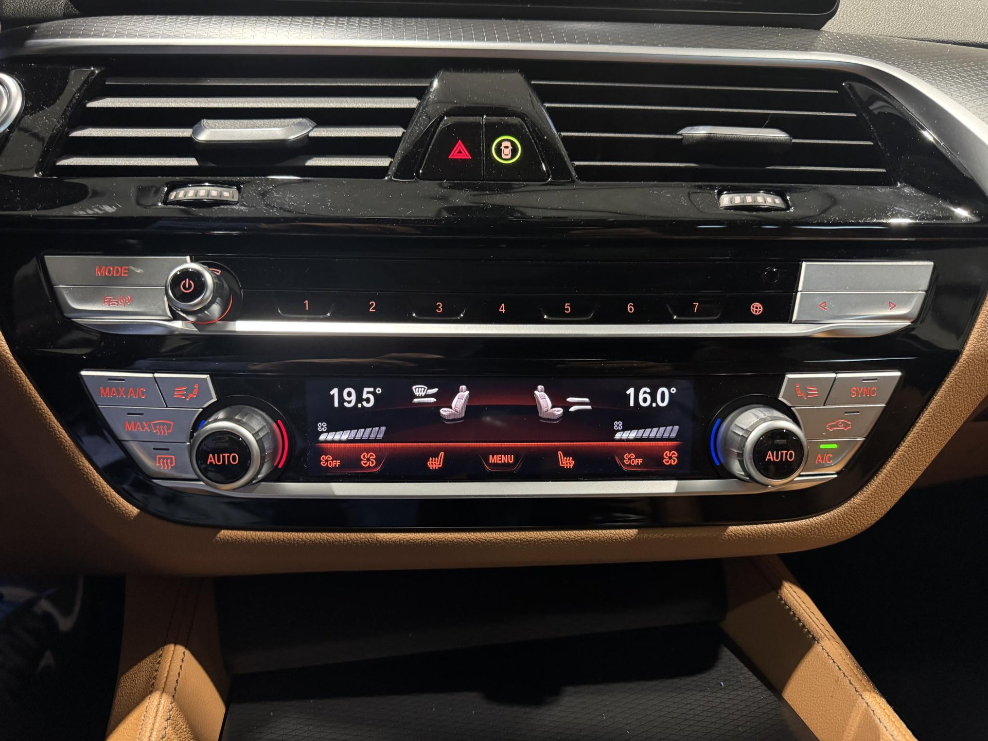 BMW 5 Serie Touring 530e xDrive M-pakket KZJ59S