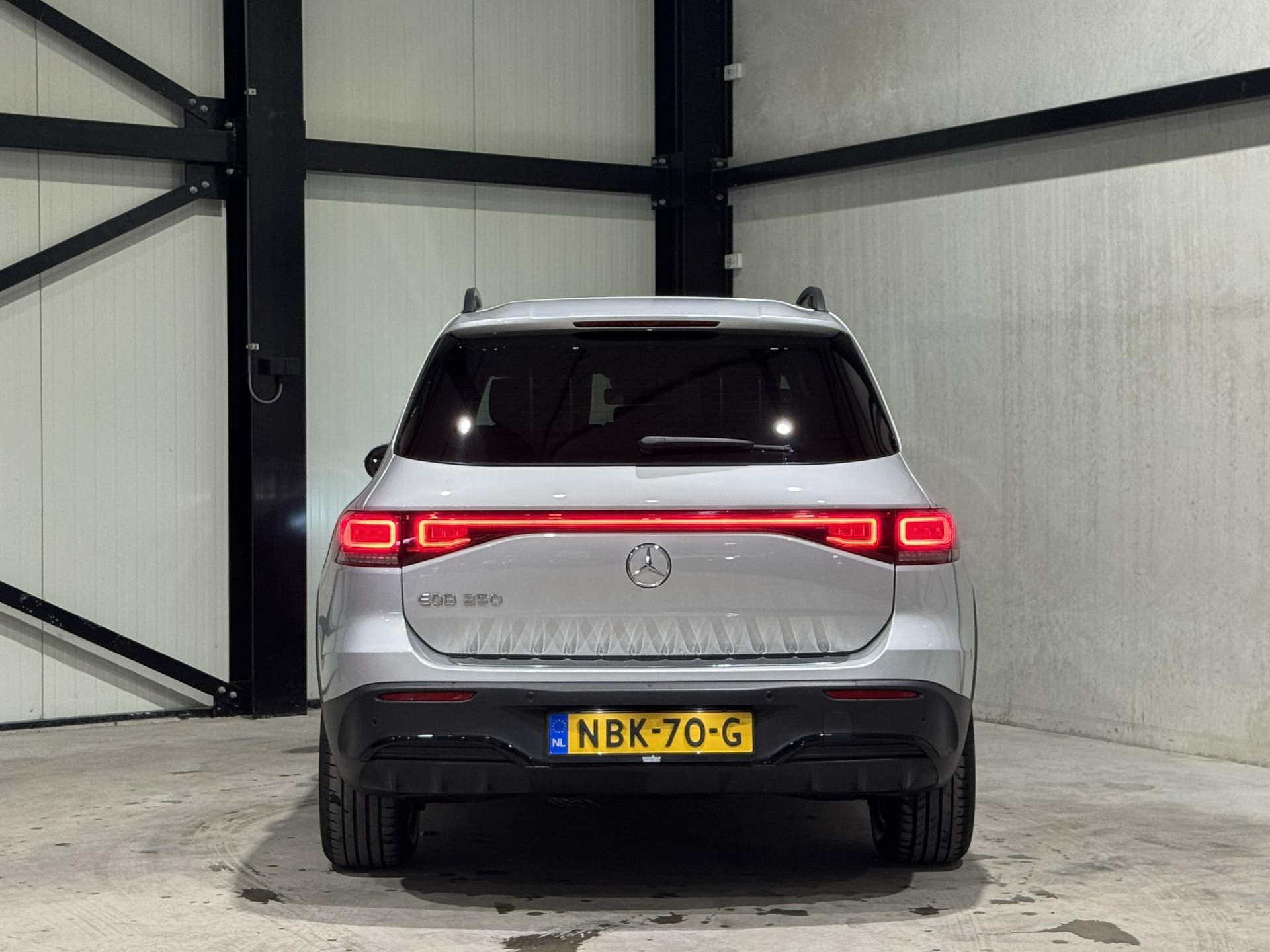 Mercedes-Benz EQB 250 AMG Line 7p. 67 kWh NBK70G