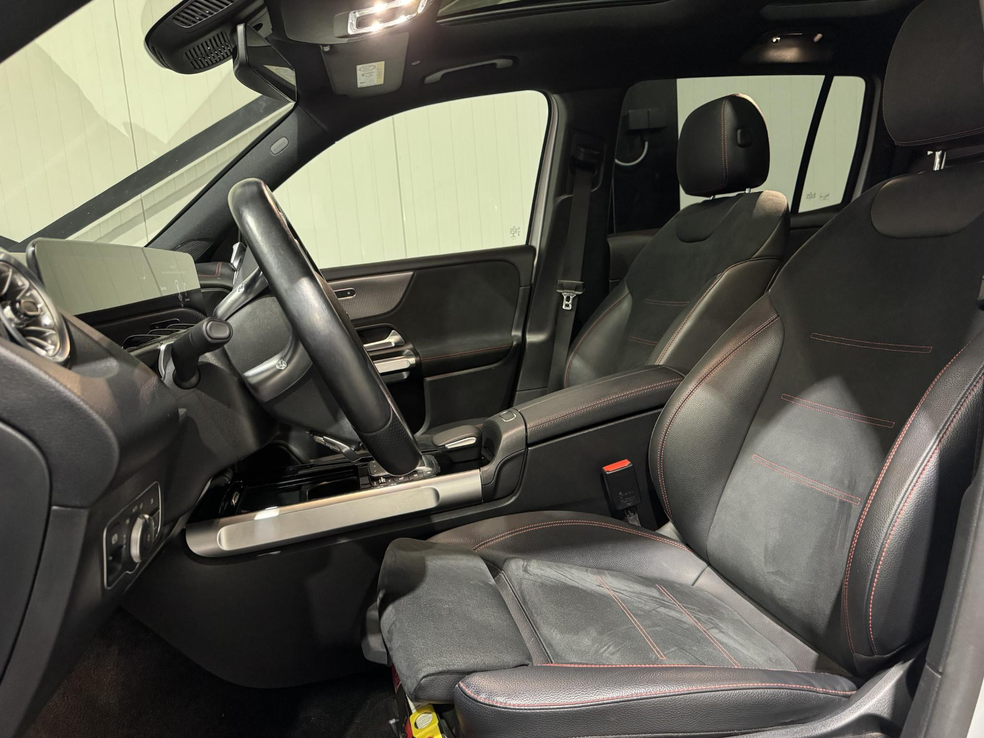 Mercedes-Benz EQB 250 AMG Line 7p. 67 kWh NBK70G