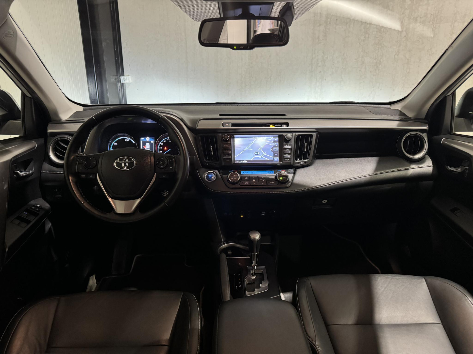 Toyota RAV4 2.5 Hybrid Executive Business P530FZ