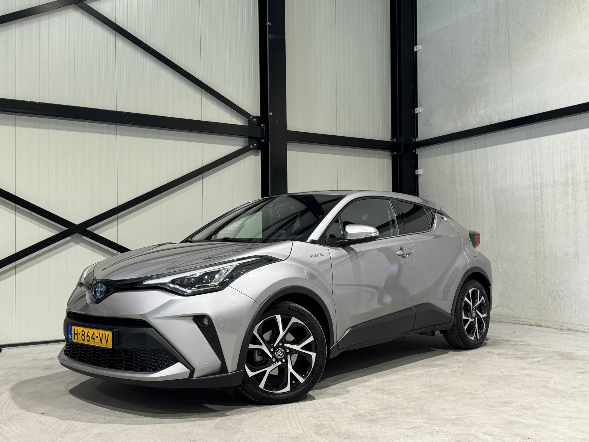 Toyota C-HR 1.8 Hybrid First Edition H864VV