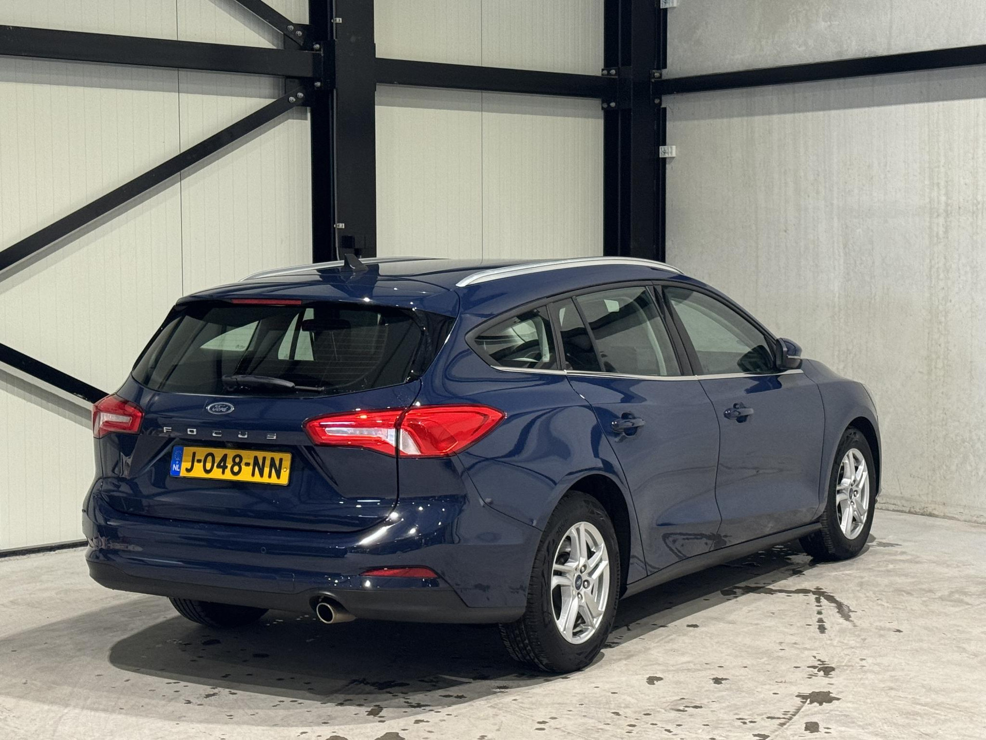 Ford FOCUS Wagon 1.0 EcoBoost Edition Business J048NN