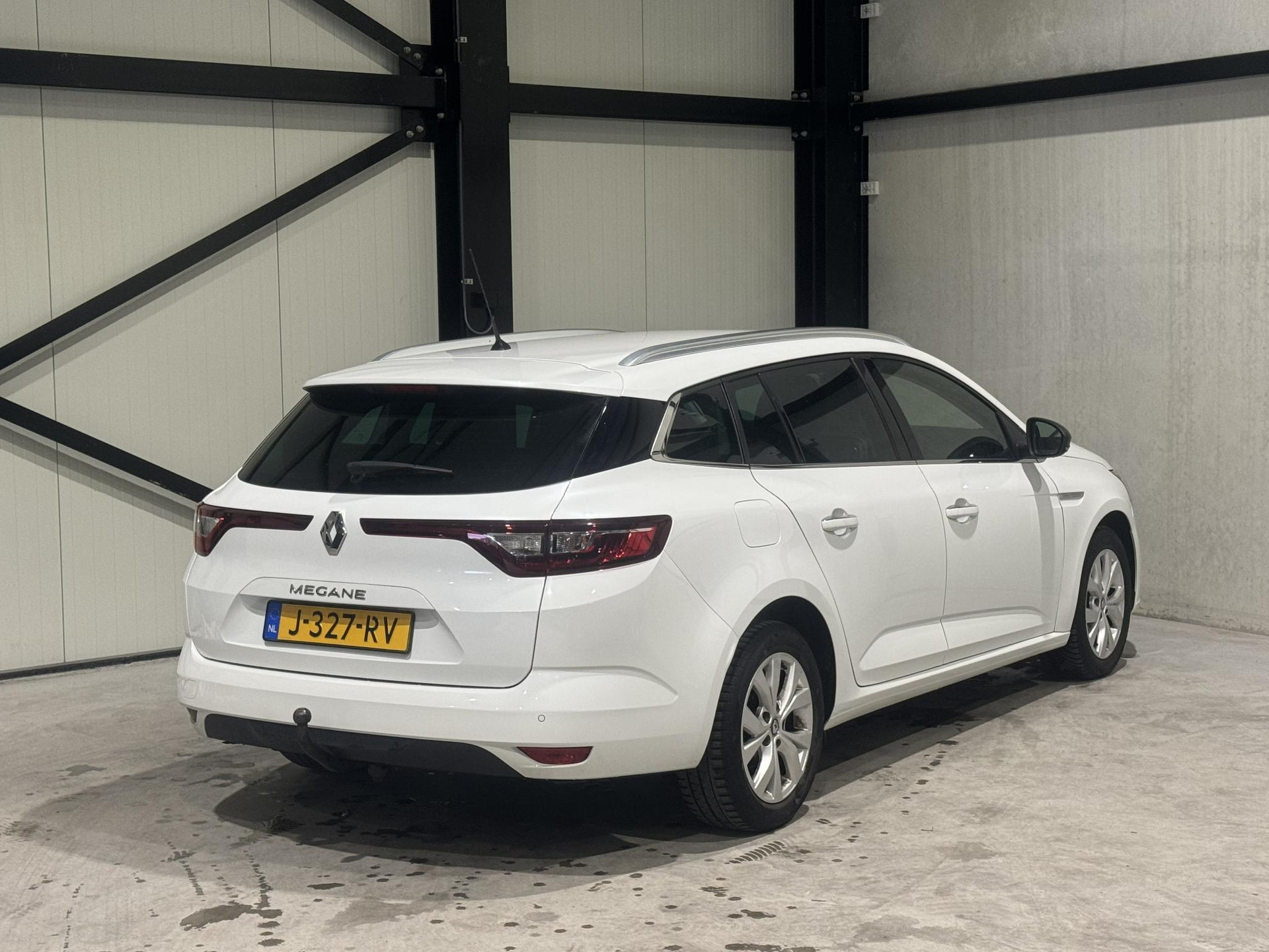 Renault Mégane Estate 1.3 TCe Limited J327RV